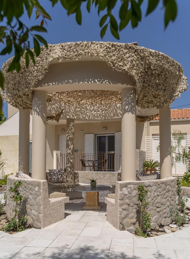 Hotel Estia Finikounta Exterior photo