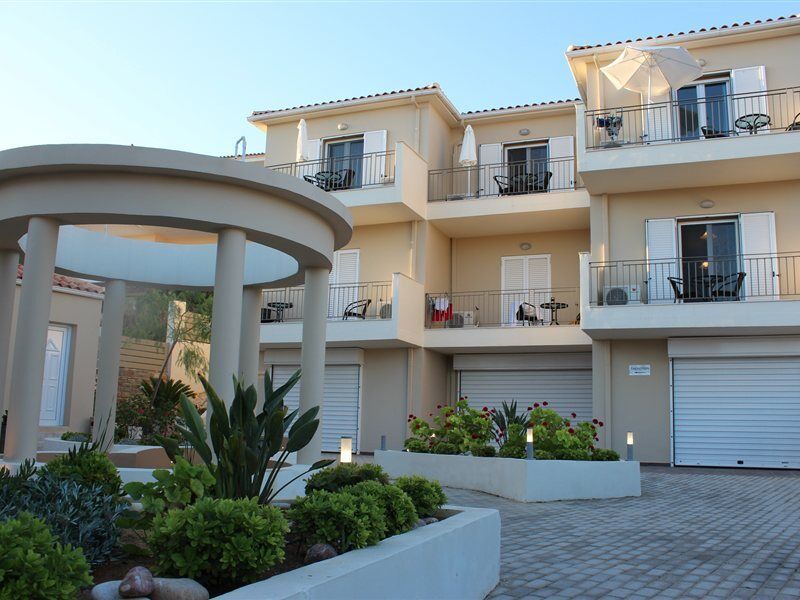 Hotel Estia Finikounta Exterior photo
